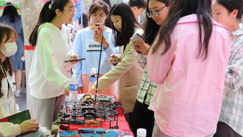 智能客服数据分析：揭秘上海领先企业的数据驱动力
